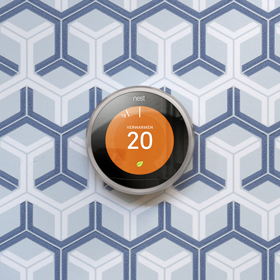 Mensen vinden de Nest Learning Thermostat geweldig omdat hij helpt energie te besparen.
